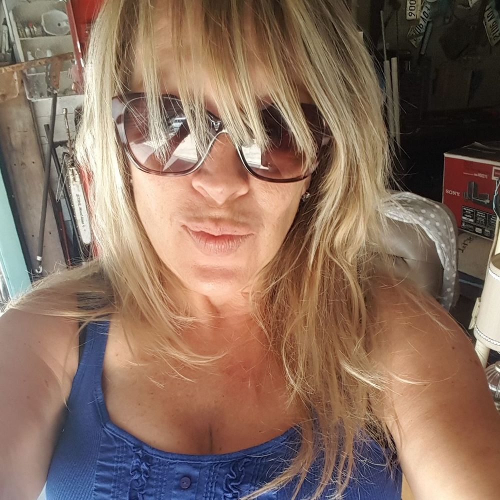 Meet your Posher, Tina-louise